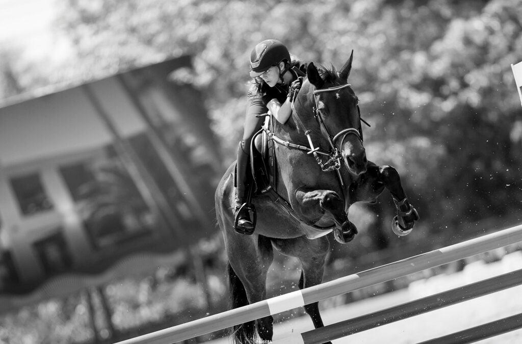 Equitación: Todo listo para que la Amazona local Juana Mosca inicie su participación en el sudamericano en Paraguay
