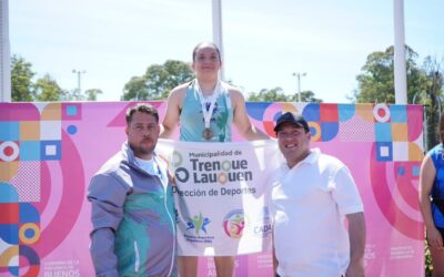 Juegos Bonaerenses 2025: Atletismo, Camila Tello logró la primera medalla dorada en la prueba del lanzamiento de disco