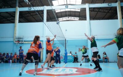 Juegos Bonaerenses 2025: NEWCOM. Victorias iniciales de los equipos Mixtos A y B de Trenque Lauquen