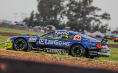Turismo Carretera: Nicolás Trosset con el Ford Mustang fue la primera referencia delante de Canapino, Lambiris y Werner, en el trazado entrerriano