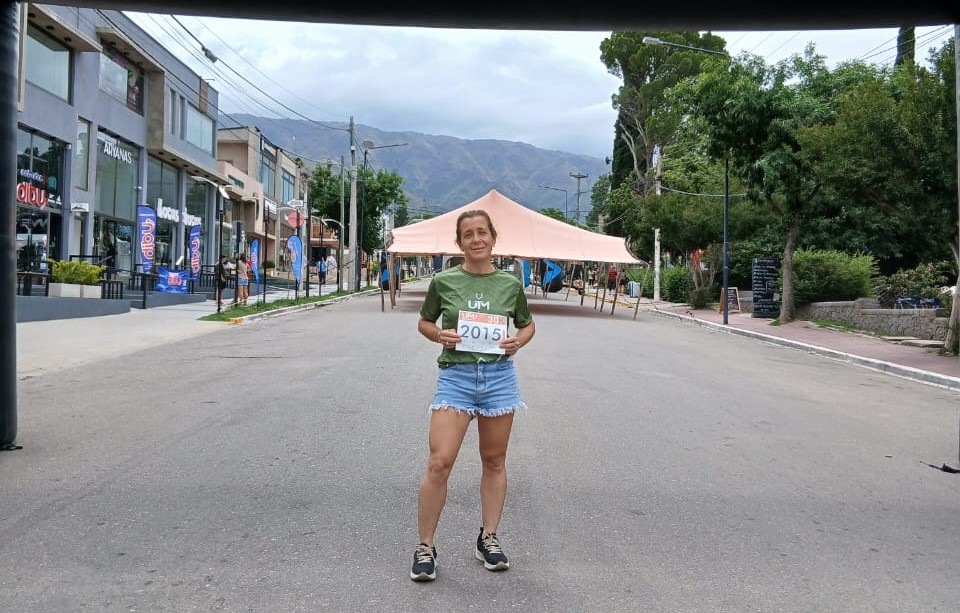 Atletismo – Verónica Bruccieri ganó su categoría en el Ultra Trail Merlo 2025
