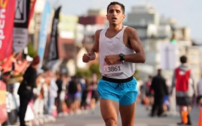 Atletismo: El bahiense Manuel Corsico y Micaela Levaggi ganaron los 10 km Open Sports en Mar del Plata