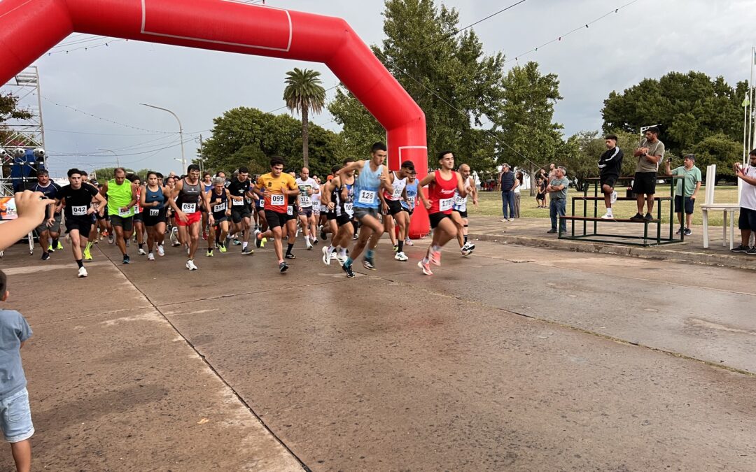 Atletismo: El pehuanese Emiliano Nievas ganó la prueba corrida del Lago en Henderson, participaron trenquelauquenses