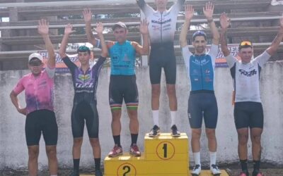 Ciclismo: Victorias de Javier y Marcos Lobosco en prueba rutera desarrollada en el autódromo de Pigue