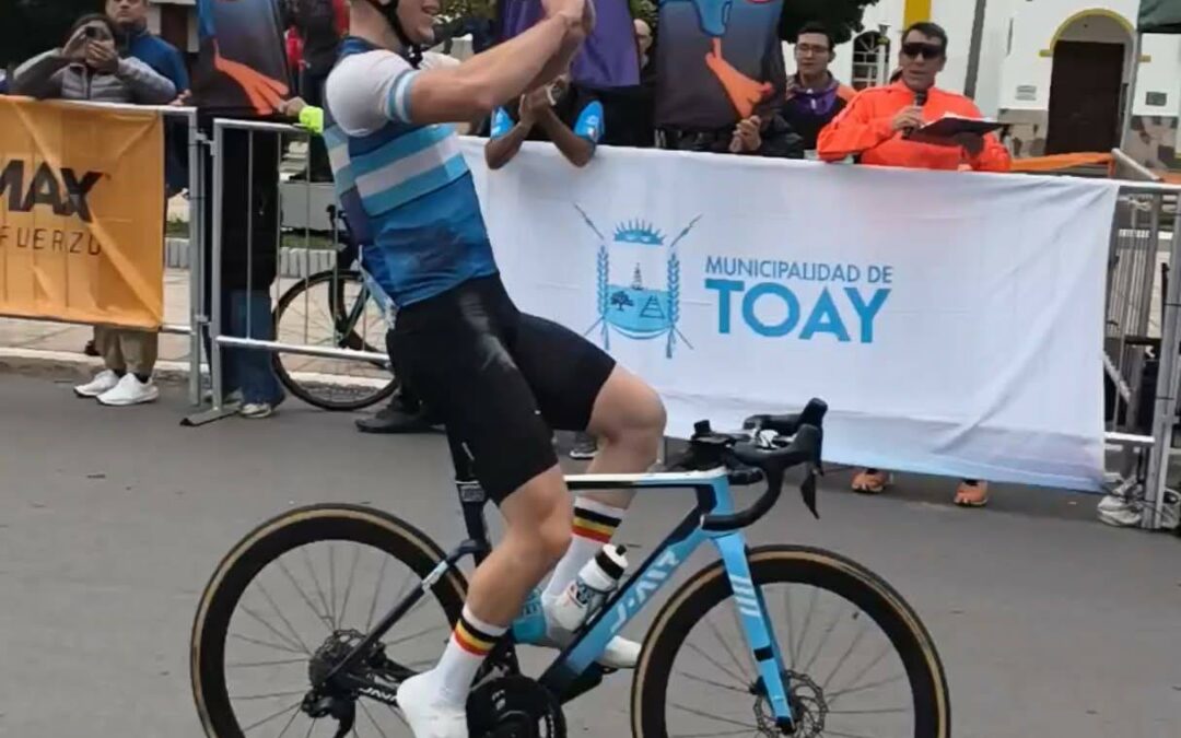 Ciclismo: Lorenzo Heredia de G. Roca ganó la categoría central de los 133 kms de la prueba Gran Fondo Italianissima en Toay