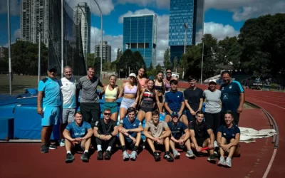 Atletismo: Se realiza campus con atletas de Relevos en las instalaciones del Cenard