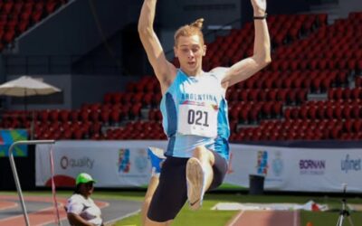 Juegos Suramericanos de la Juventud: Pedro Olmos logro el primer oro en el atletismo, con récord de los campeonatos.  Alegria y excelentes marcas en el inicio