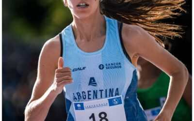 Atletismo: Luego de ser plata en 1.500, la marplatense Micaela Levaggi gano el oro en la prueba de 3 mil