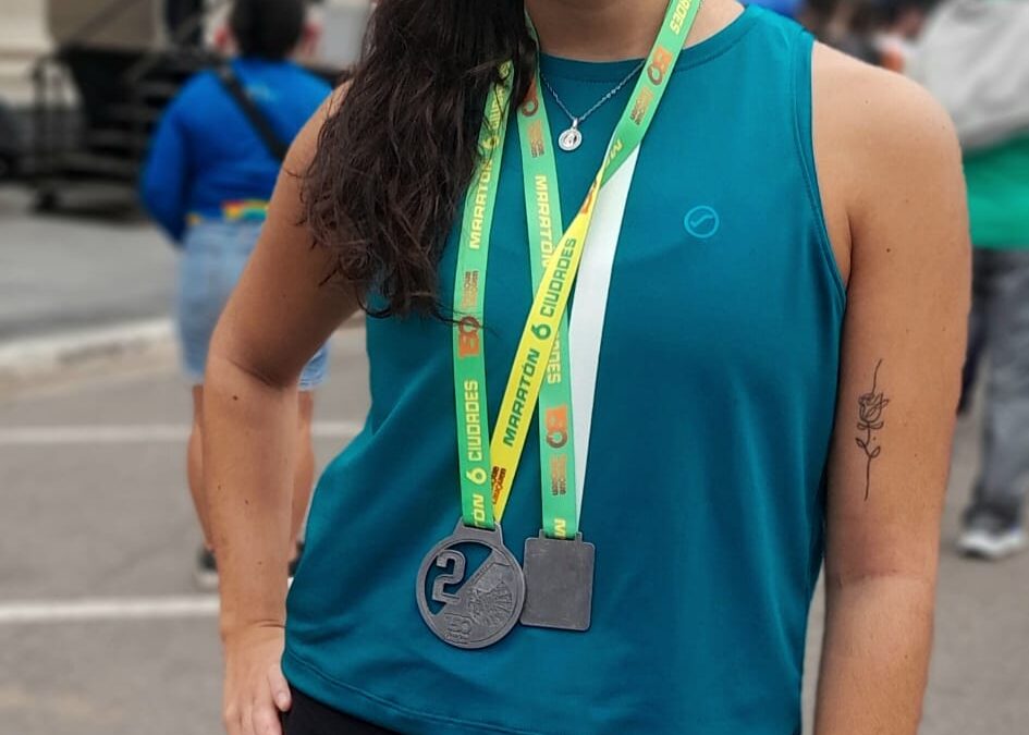 Atletismo: La trenquelauquense Maite Tobio Bernatat, ganó su categoría en los 21 kms New Balance en La Plata