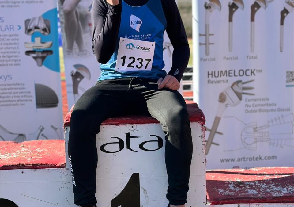 Atletismo: Título nacional para Ramiro Piedrabuena en el lanzamiento del disco U14 en Tandil