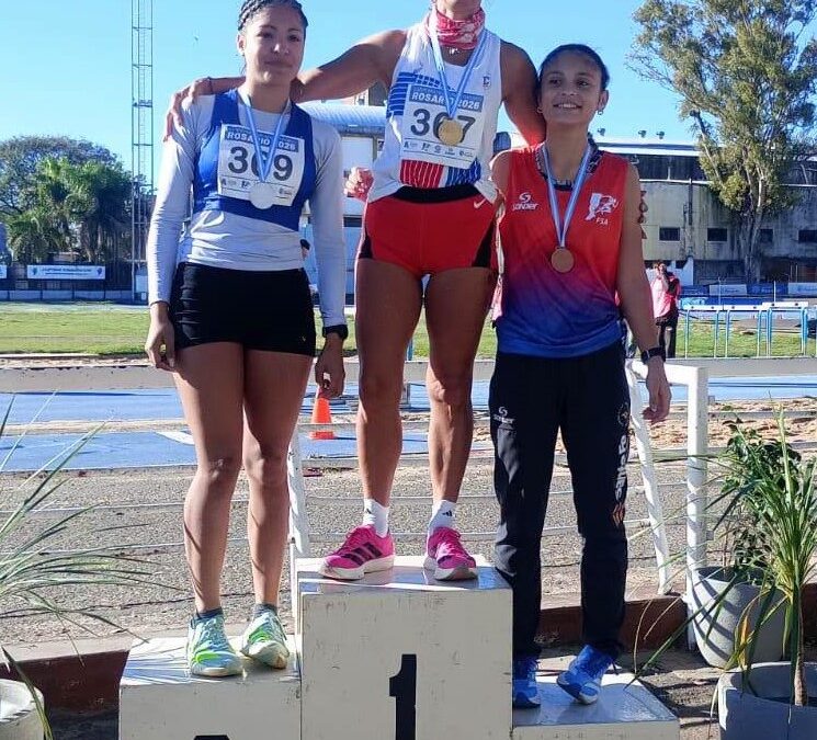 Atletismo: Destacada labor de los tres atletas del Grupo PUA que fueron parte de un nuevo nacional de mayores en pista