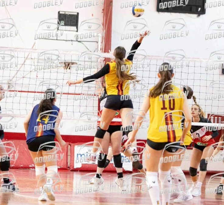 Voley: Lourdes Urrunaga en Junín