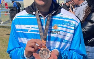 Atletismo: En el nacional master, Manicho Pereda logró plata en jabalina y Leandro Dichiara fue bronce en los 200 metros