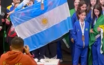 AIREAL SPORTS: Natalia Ochoa, campeona mundial en TELAS en el distrito de México