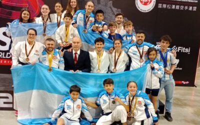 KARATE: Nuevamente el grupo de Trenque Lauquen en lo más alto de un Mundial, logros con títulos y podios en Merida, México